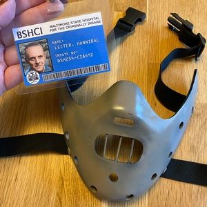 Hannibal Lecter Halloween Mask & Badge